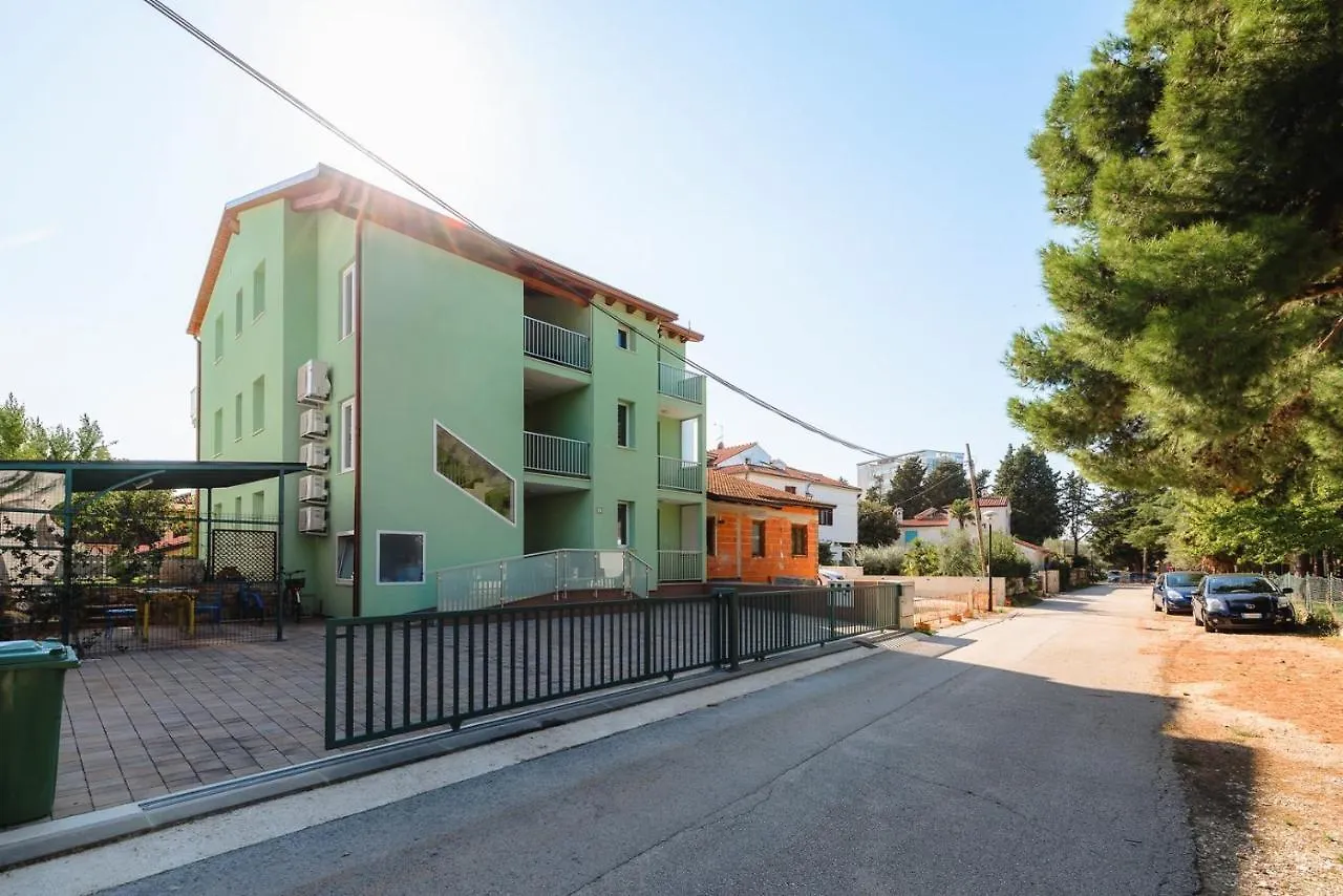 Guest house Andrea House With Apartments Umag Croatia