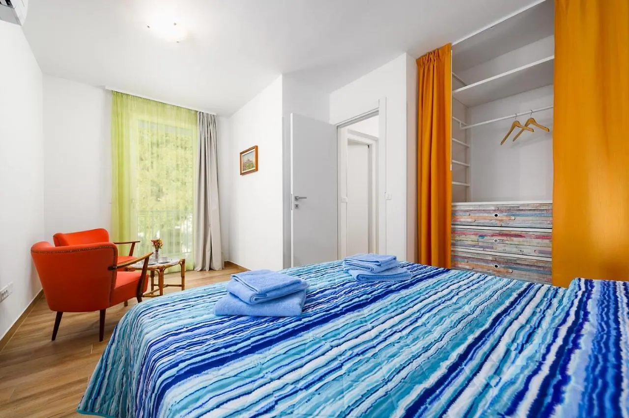 Guest house Andrea House With Apartments Umag Croatia